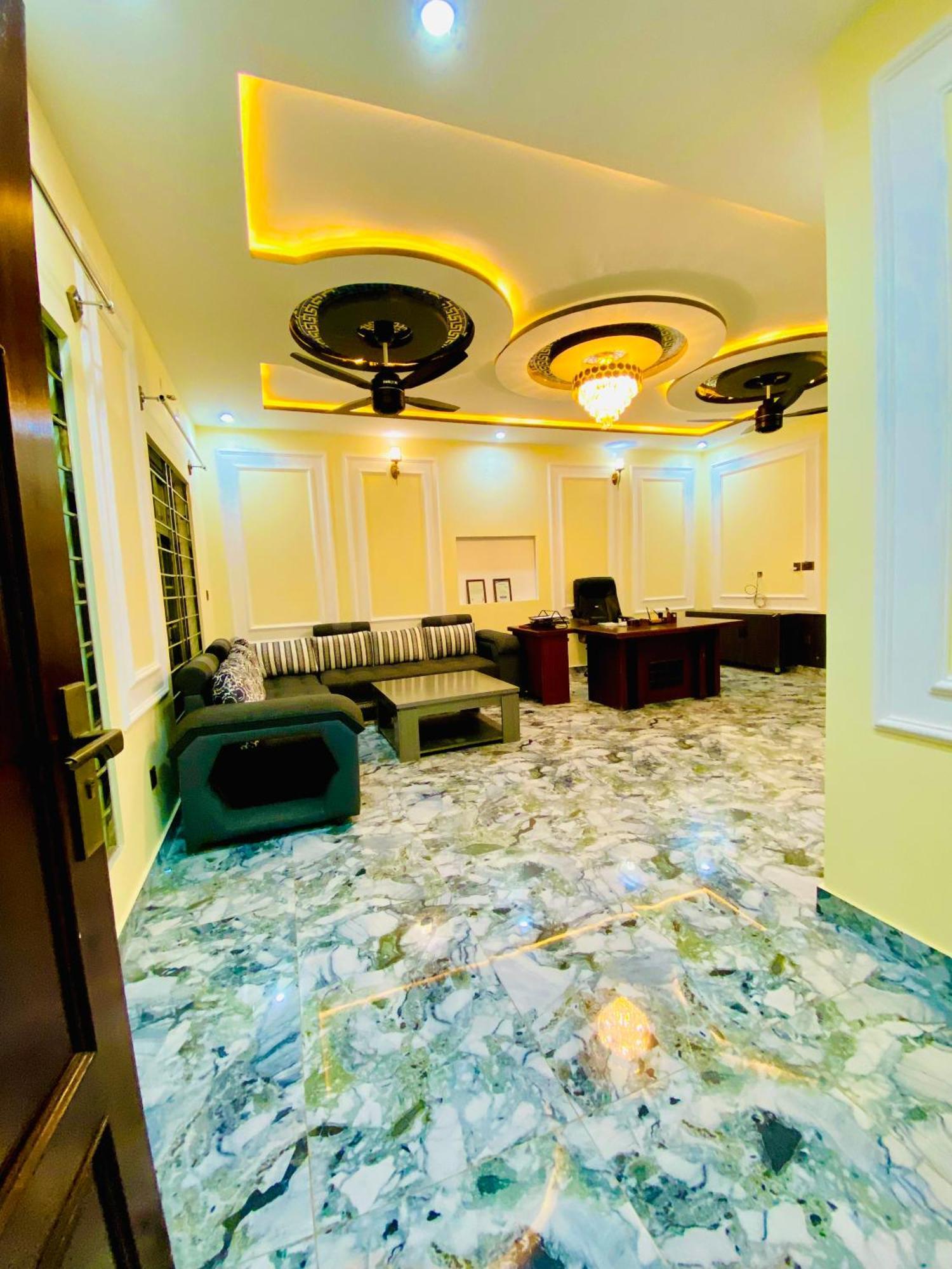 Moonlight Guest House Rawalpindi Extérieur photo