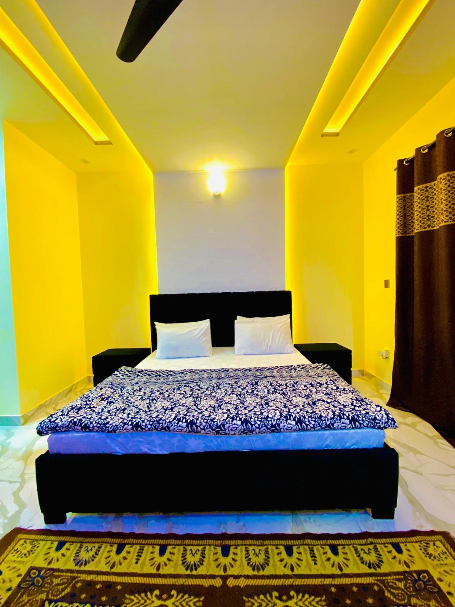 Moonlight Guest House Rawalpindi Extérieur photo
