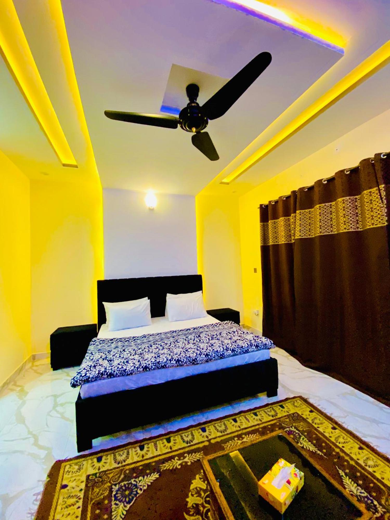 Moonlight Guest House Rawalpindi Extérieur photo