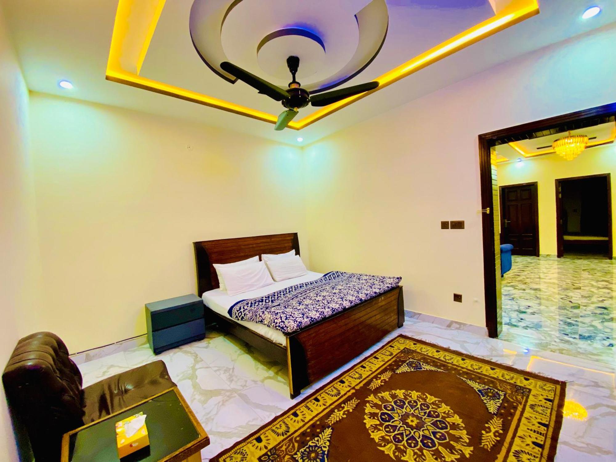 Moonlight Guest House Rawalpindi Extérieur photo