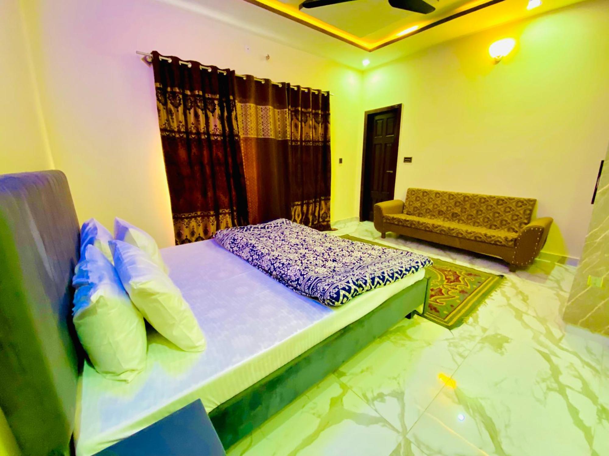 Moonlight Guest House Rawalpindi Extérieur photo
