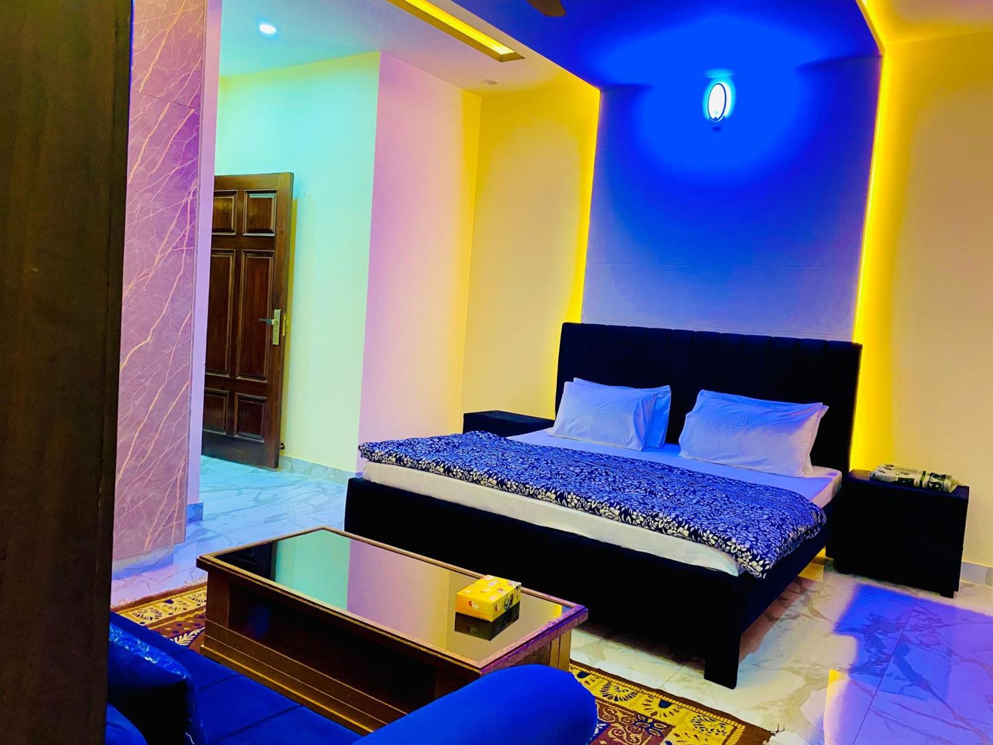 Moonlight Guest House Rawalpindi Extérieur photo
