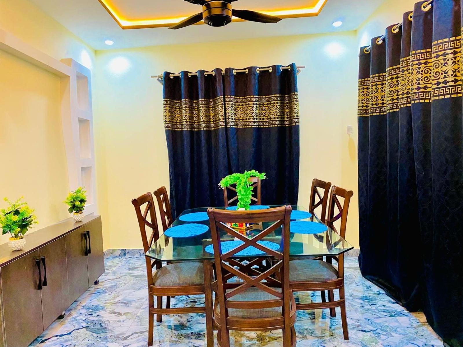 Moonlight Guest House Rawalpindi Extérieur photo